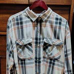 Eddie Bauer Plaid Snap Front Shirt Ladies TALL Large